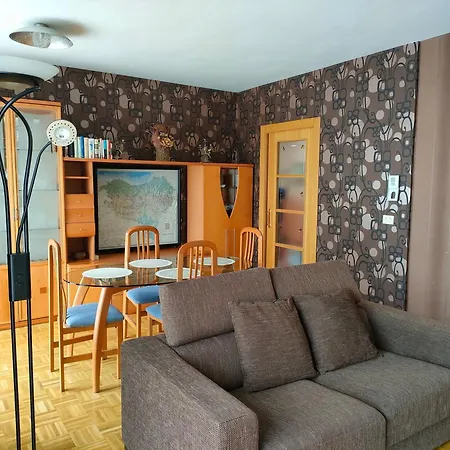 Apartmán Piso En Zalla Aranguren (Biscay)